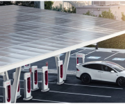 Tesla | Alimenta Superchargers só com energia renovável