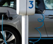 Em Portugal, venda de automóveis elétricos cresce 70% desde janeiro