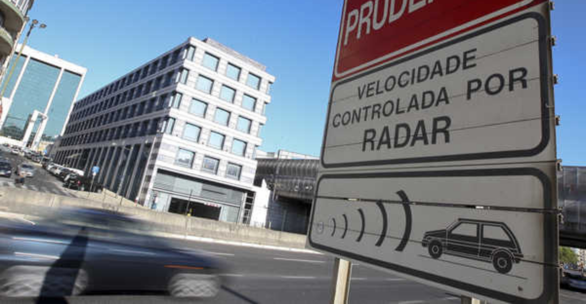 Controlo de velocidade: Lisboa vai ter mais 20 radares já a partir do próximo mês