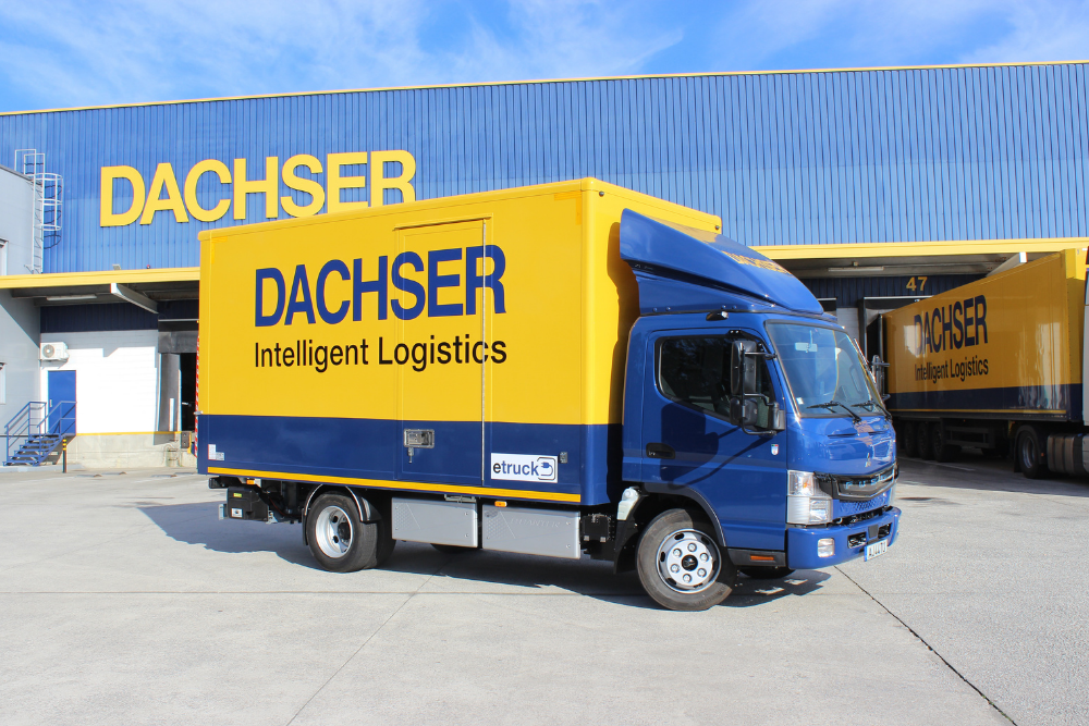 FUSO eCANTER - Primeiro veículo comercial pesado de mercadorias 100% elétrico e produzido em Portugal entregue à DACHSER