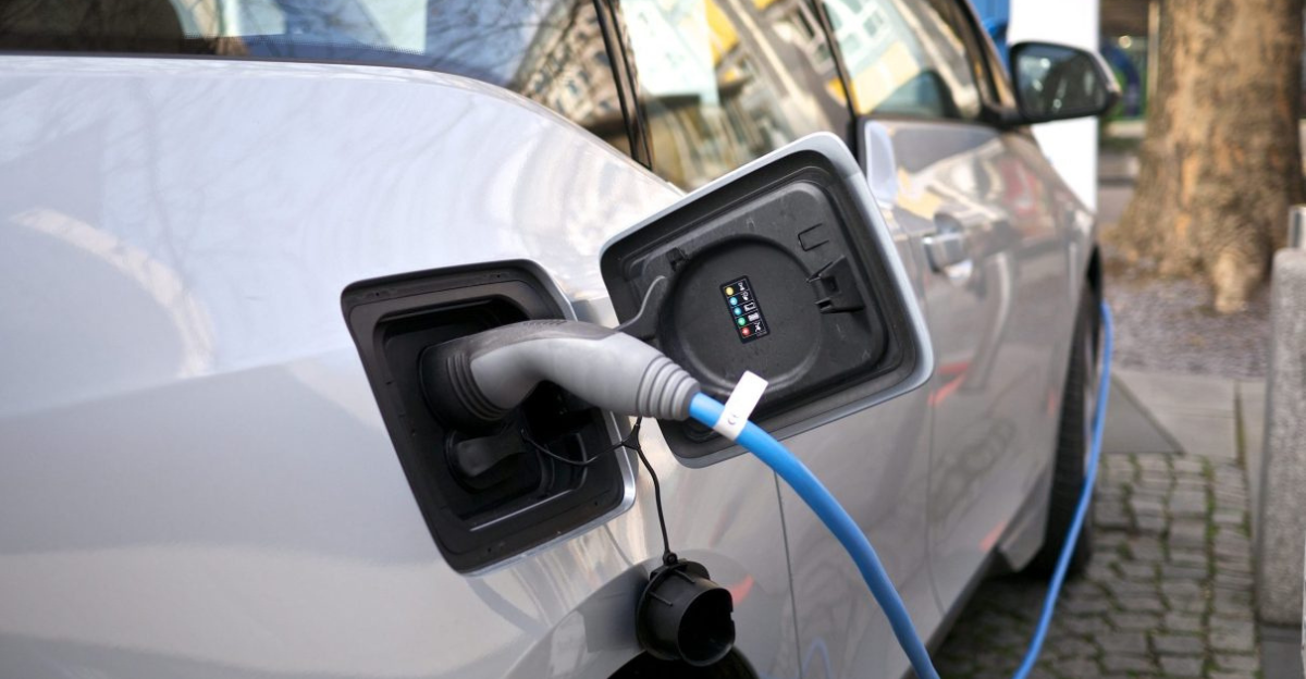 Mercado de Usados | Veículos elétricos com aumento de +52% da procura em junho