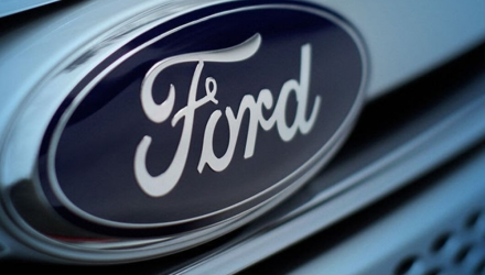 Ford quer aumentar a produção de elétricos em 2026