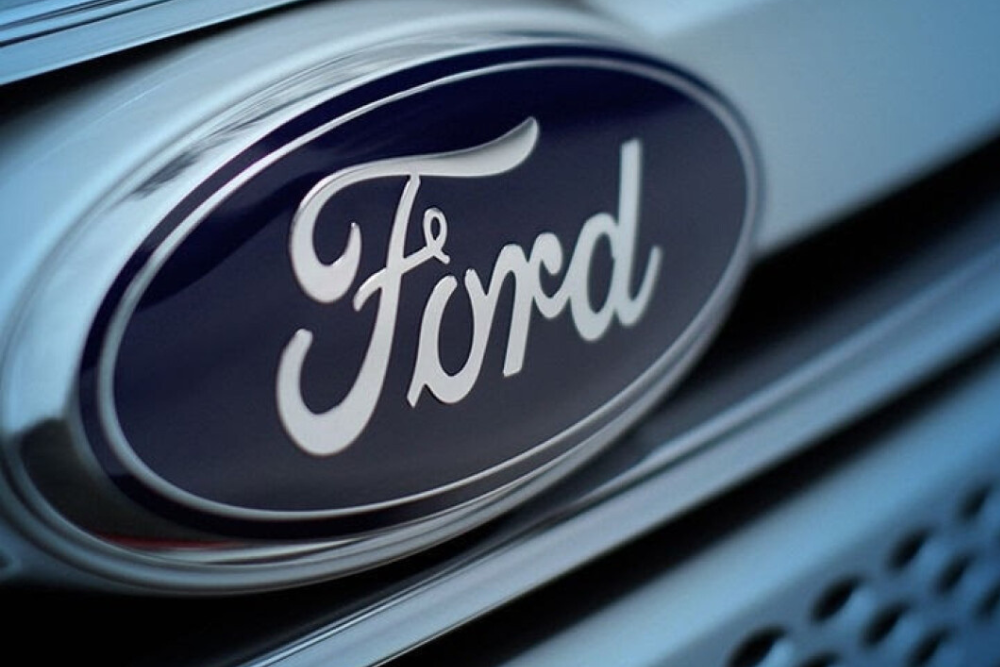 Ford quer aumentar a produção de elétricos em 2026