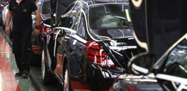 Inflação e taxas de juro colocam indústria automóvel europeia sob pressão