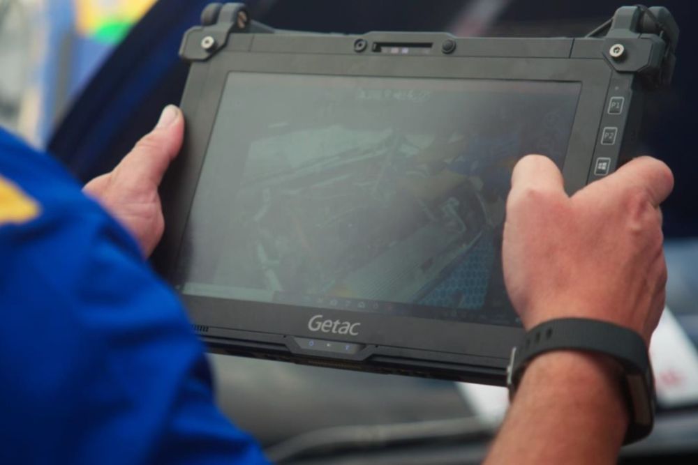Getac, colabora com o British Touring Car Championship (BTCC) a digitalizar as principais operações das corridas