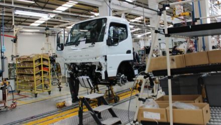 Fábrica da Mitsubishi Fuso em Tramagal aumenta volume de produção e atinge neutralidade carbónica