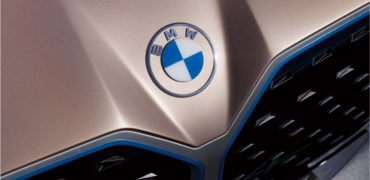BMW poderá adotar um modelo de venda direta semelhante ao da Tesla