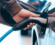 Portugal é o país onde carro elétrico mais compensa face ao gasóleo e gasolina