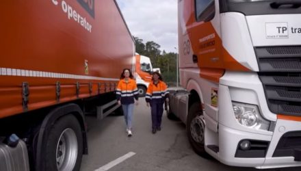 Mulheres motoristas mostram força no transporte rodoviário de mercadorias