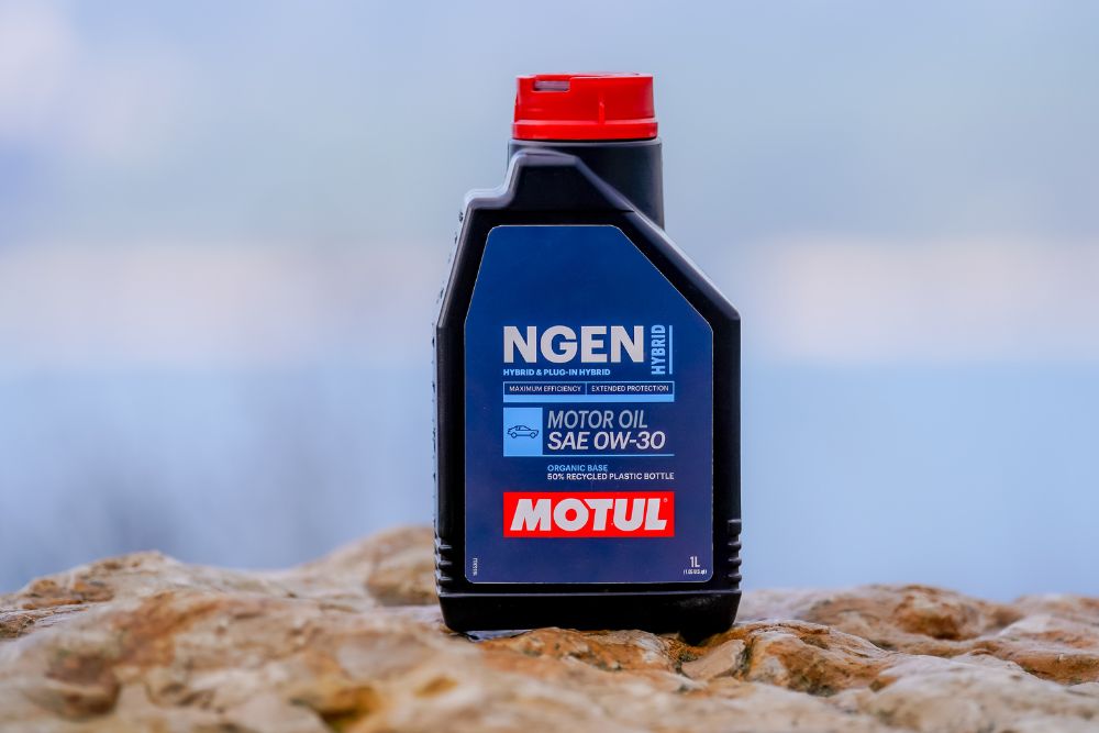 Motul lança NGEN Hybrid, a nova geração de lubrificantes para veículos híbridos