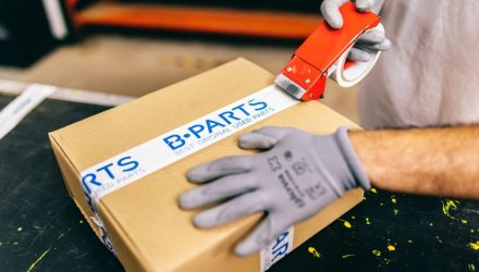 A B-Parts atinge um marco histórico 6,5 milhões de peças usadas em stock