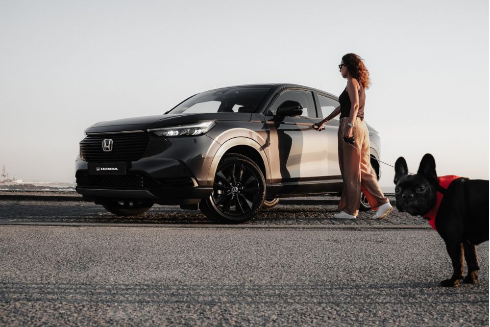 Honda apresenta nova versão Black Edition para os modelos Jazz e HR-V