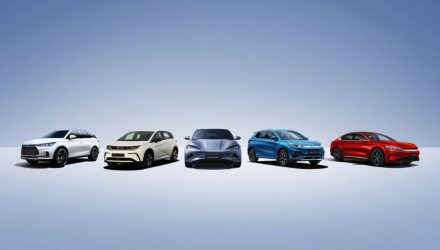 BYD encerra 2023 como líder do mercado global de veículos movidos a novas energias com recorde de 3 milhões de vendas anuais