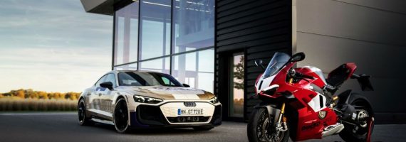 O dobro da adrenalina o protótipo do Audi e-tron GT e a Ducati Panigale V4 R